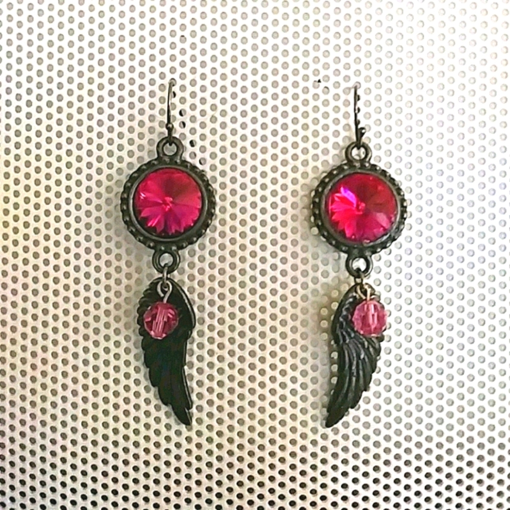 Dangling Swarovski Elements